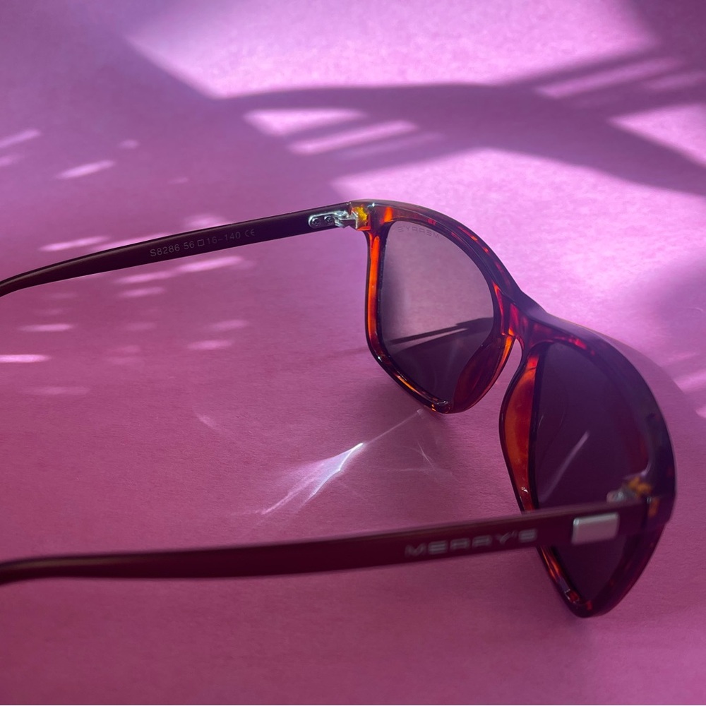 Merry’s Tortoise shell polarized sunglasses unisex square fit